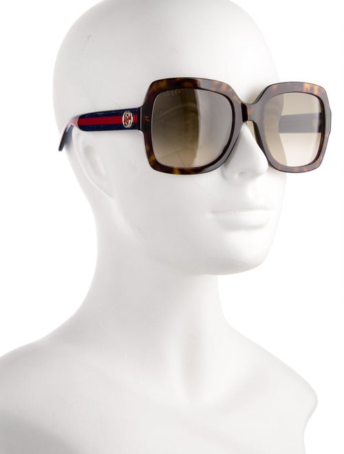 Gucci Interlocking G Logo Oversize Sunglasses