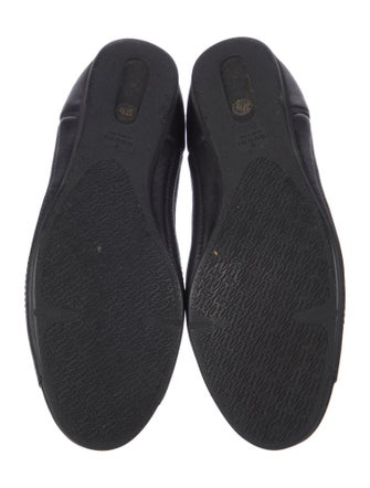Gucci Web Accent Leather Flats