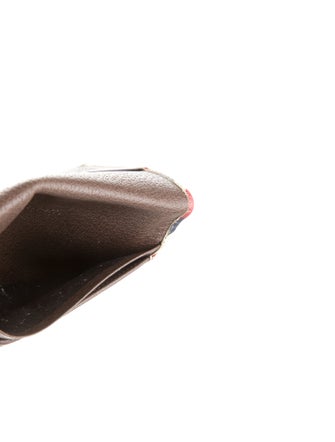 Gucci Gucci Passport Case GG Supreme Courrier GG Supreme Compact Wallet