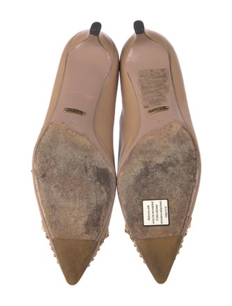 Gucci Leather Studded Accents Pumps