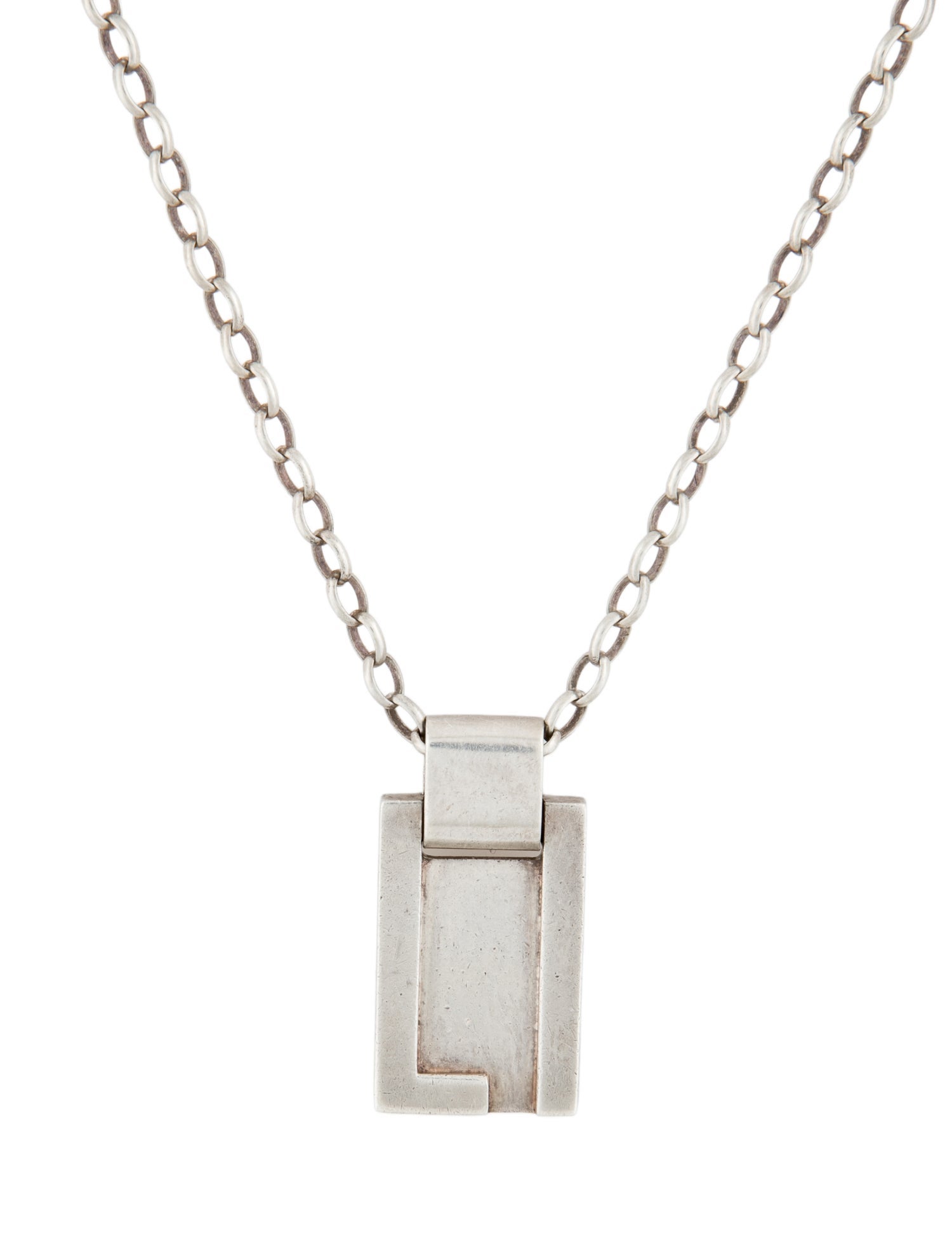 Gucci G Plate Pendant Necklace
