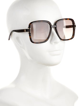 Gucci Interlocking G Logo Oversize Sunglasses
