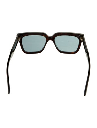 Gucci Square Tinted Sunglasses