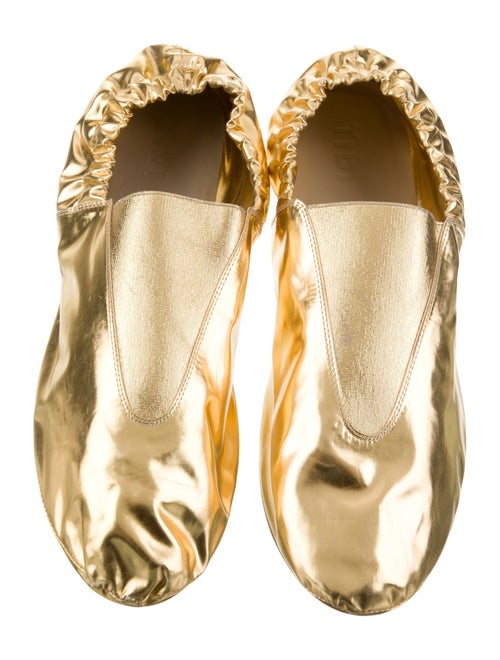 Gucci Oversize Mirrored Sunglasses