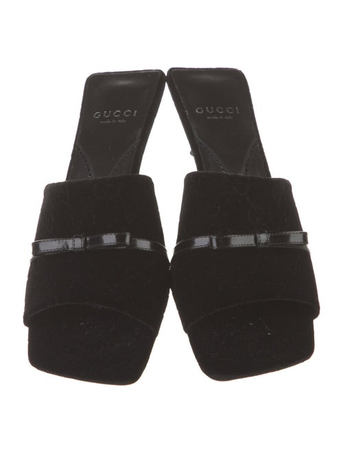 Gucci Velvet Bow Accents Slides