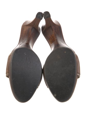 Gucci GG Canvas Canvas Slides