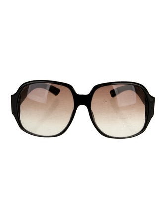 Gucci Oversize Gradient Sunglasses