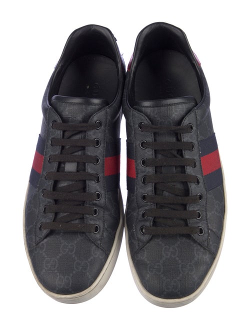 Gucci GG Supreme Sneakers