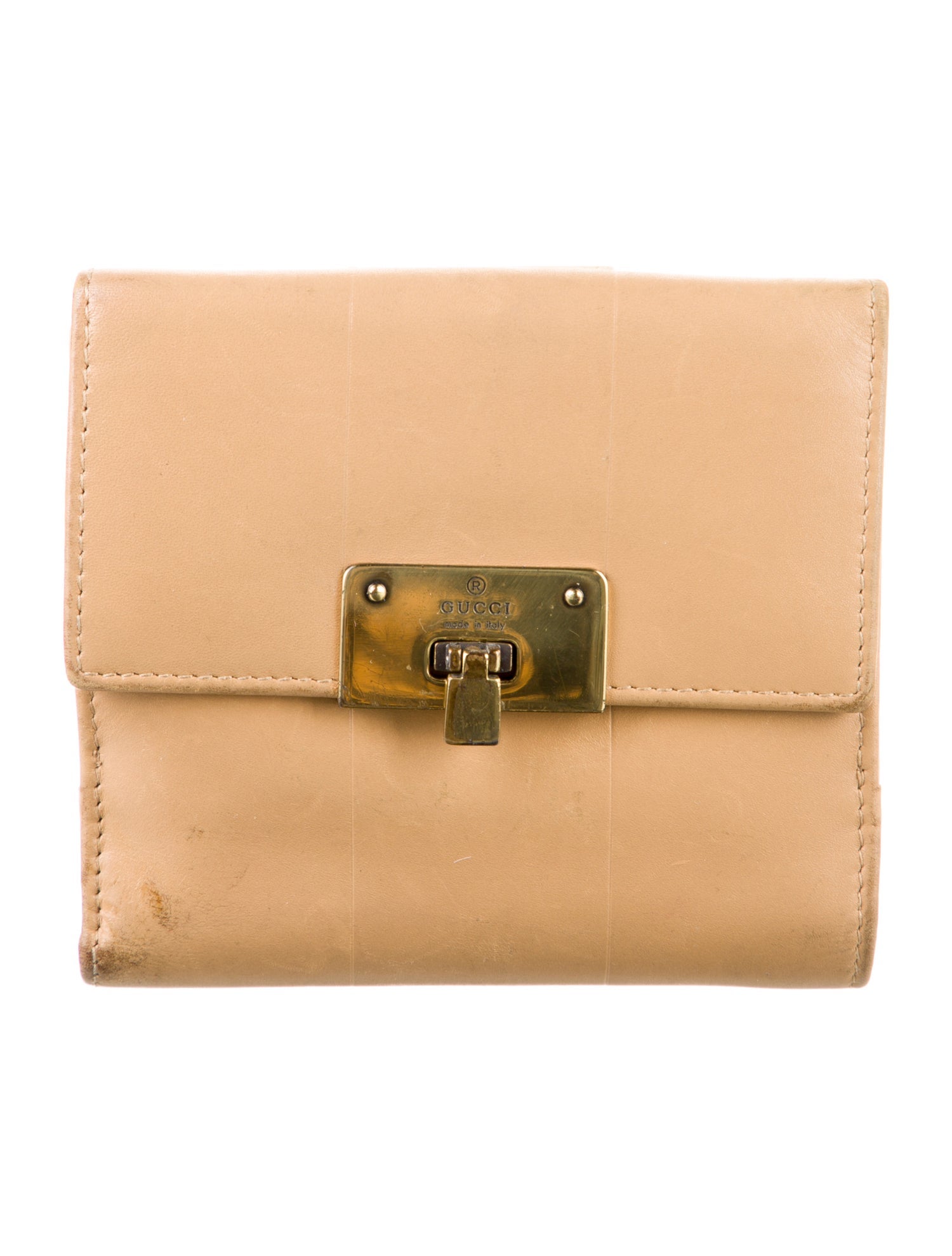 Gucci Vintage Patent Leather Compact Wallet