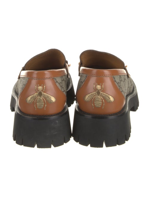 Gucci Dans Le Vert GG Supreme Loafers