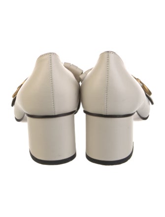 Gucci Double G Logo Leather Pumps
