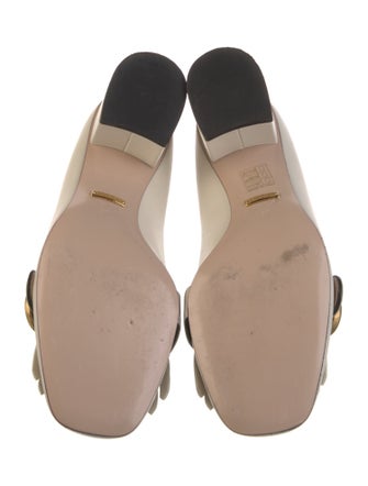 Gucci Double G Logo Leather Pumps