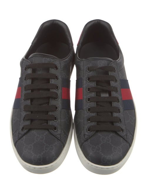 Gucci GG Supreme Sneakers
