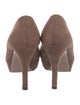 Gucci Suede Pumps