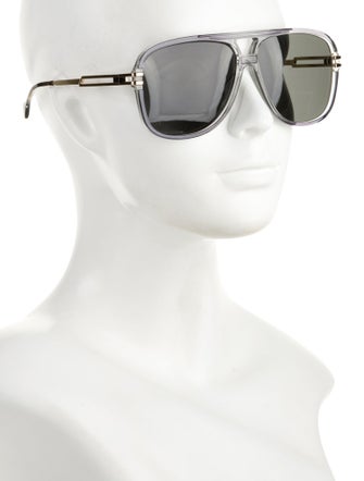Gucci Aviator Tinted Sunglasses