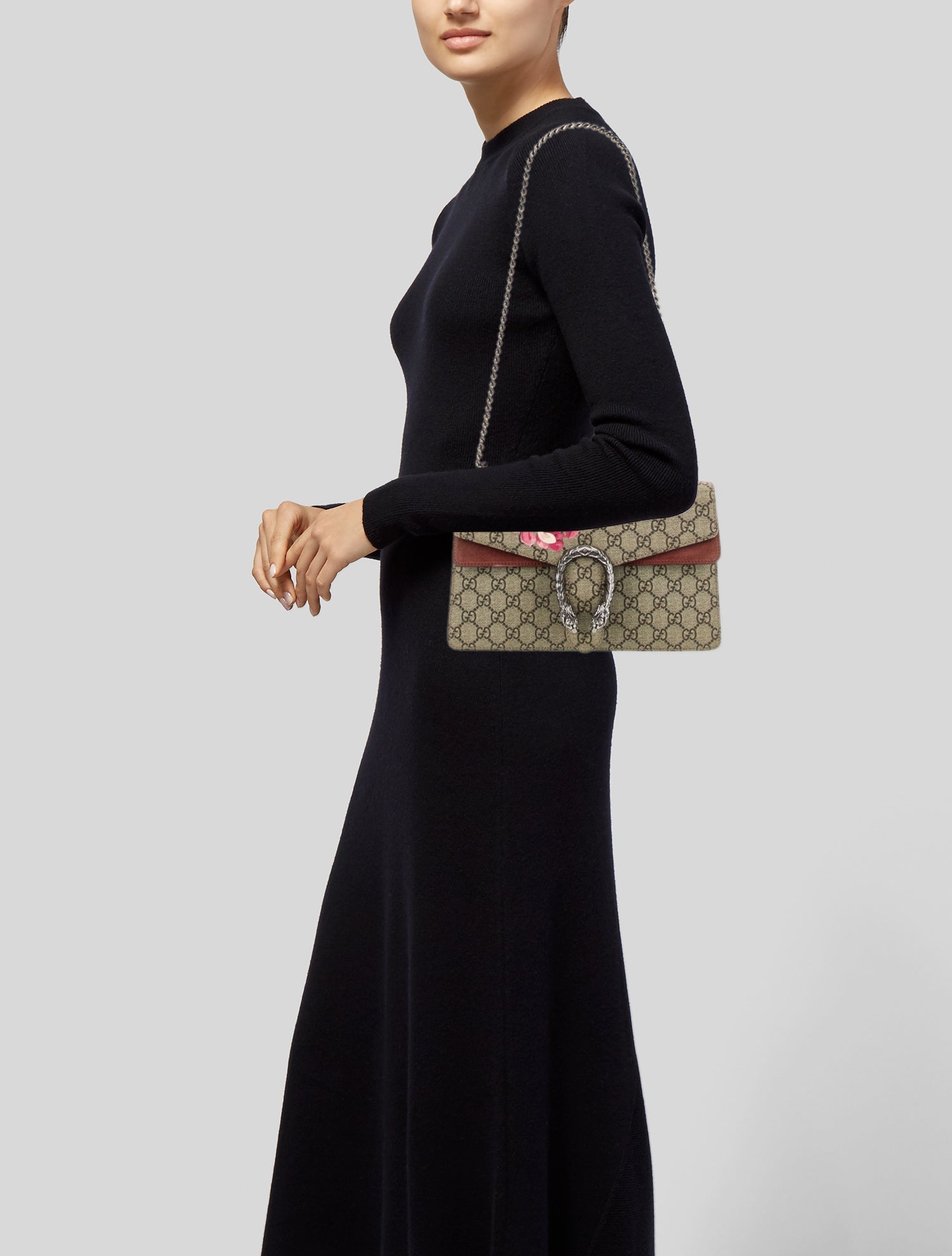 Gucci GG Supreme Shoulder Bag