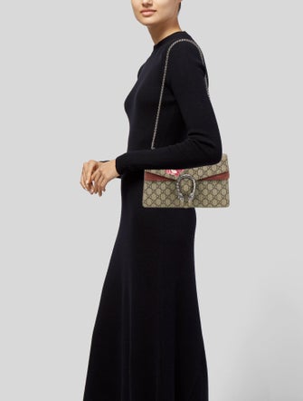 Gucci GG Supreme Shoulder Bag