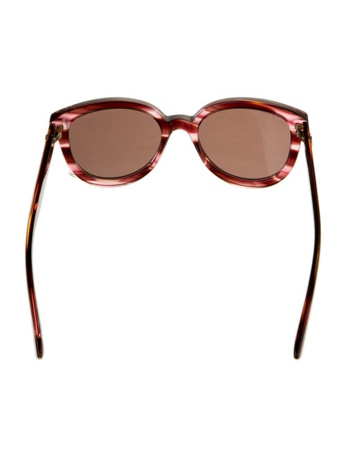 Gucci Oversize Tinted Sunglasses