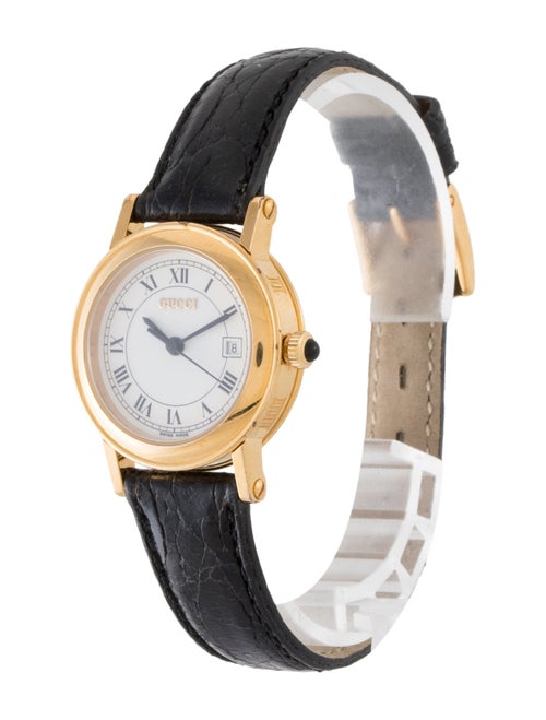 Gucci 7200 Series Watch