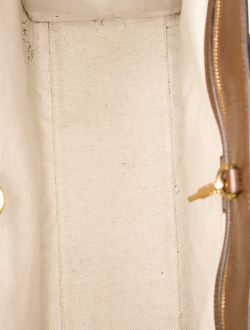 Gucci GG Supreme Top Handle Bag Medium