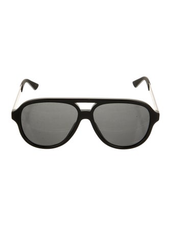 Gucci Oversize Tinted Sunglasses