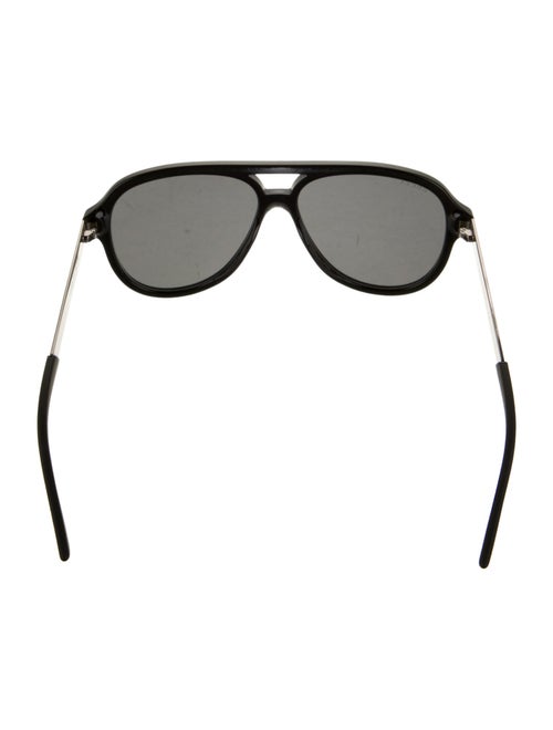Gucci Oversize Tinted Sunglasses