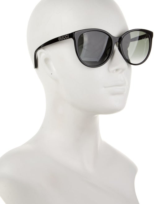 Gucci Oversize Tinted Sunglasses