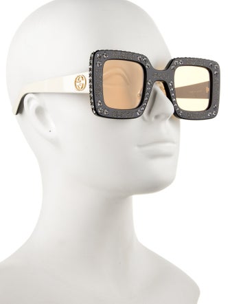 Gucci Interlocking G Logo Oversize Sunglasses