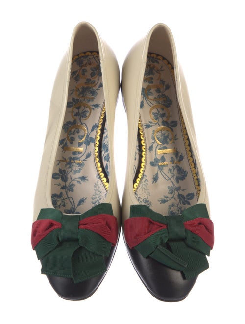 Gucci Web Accent Leather Flats