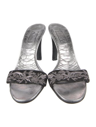 Gucci Graphic Print Embroidered Accent Slides