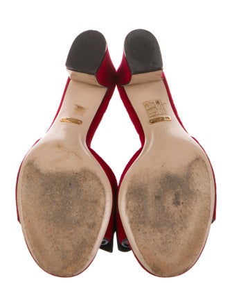 Gucci Faux Pearl Accents Velvet Slides