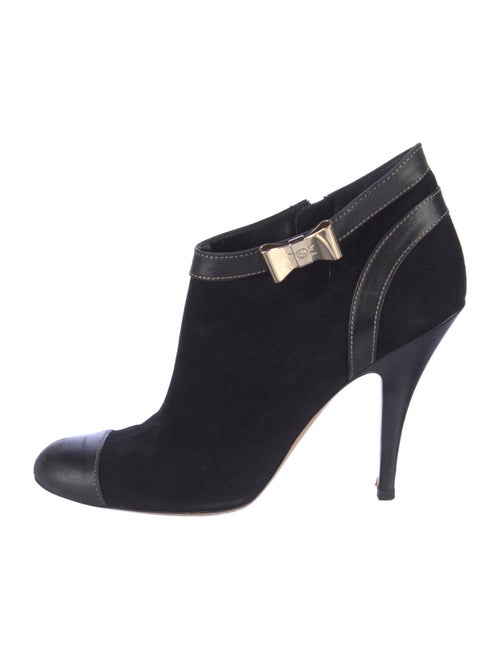 Gucci Interlocking G Logo Suede Boots