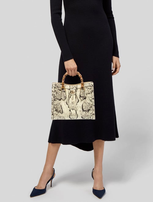 Gucci Double G Diana Small