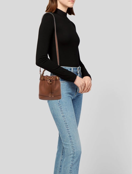 Gucci Double G Diana Mini