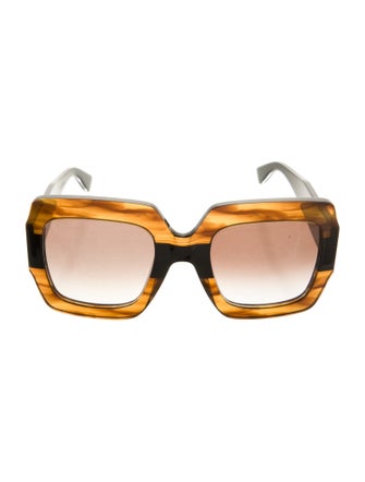 Gucci Oversize Gradient Sunglasses