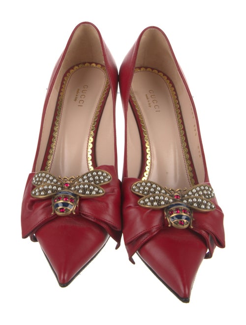Gucci Faux Pearl Accents Leather Pumps