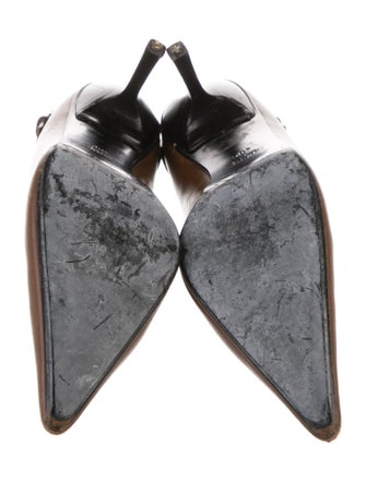 Gucci 1990's Leather Pumps
