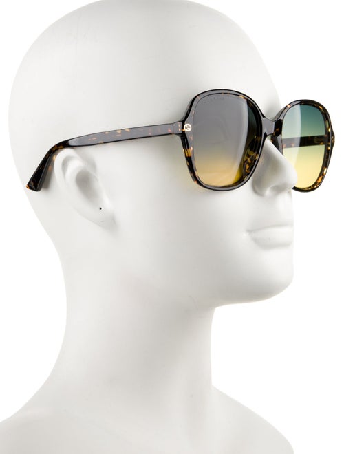 Gucci Oversize Gradient Sunglasses