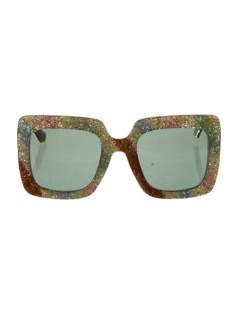 Gucci Oversize Tinted Sunglasses