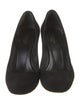 Gucci Suede Pumps