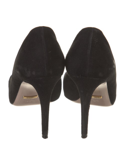 Gucci Suede Pumps