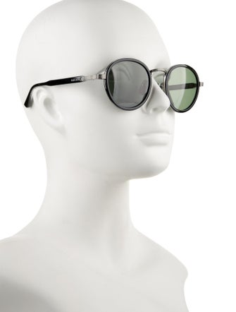Gucci Round Tinted Sunglasses