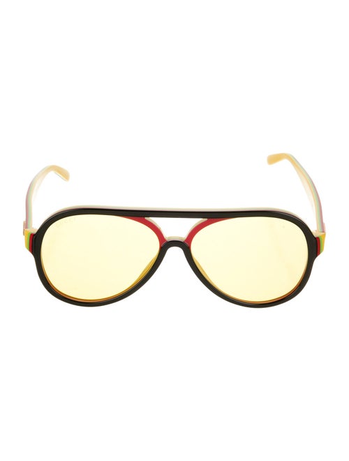 Gucci Oversize Tinted Sunglasses