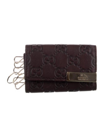 Gucci GG Signature Leather Wristlet