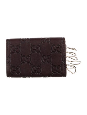 Gucci GG Signature Leather Wristlet