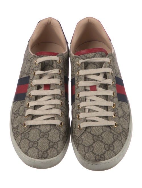 Gucci GG Supreme Sneakers