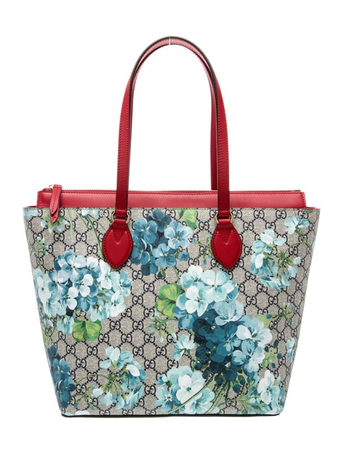 Gucci GG Supreme Tote Medium