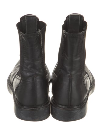 Gucci Leather Chelsea Boots