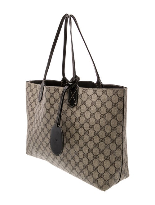 Gucci GG Supreme Reversible