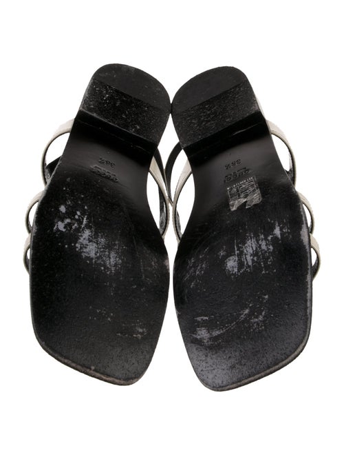 Gucci Leather T-Strap Sandals